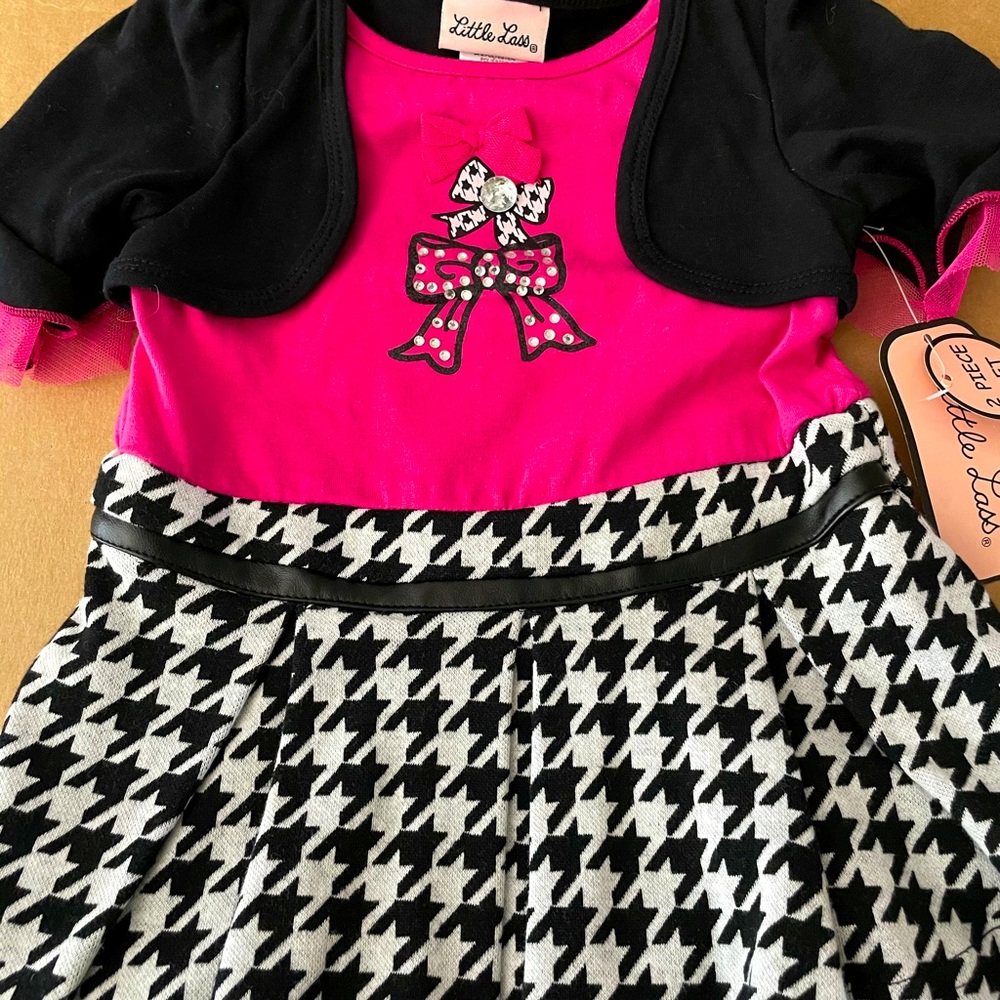 Little Lass Houndstooth dress, pink and black